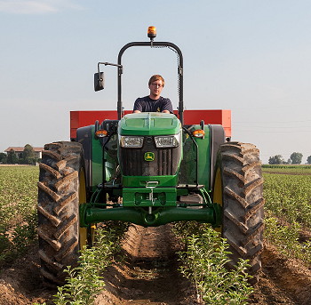 John Deere: New engines and a new model for 5G Series tractors | What ...