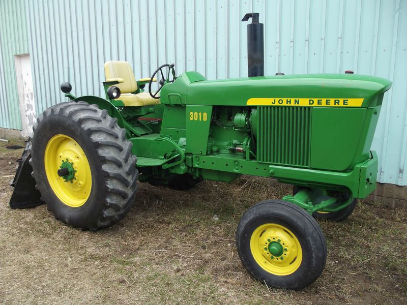 John Deere 3010 Antique/Collectibles Tractors | BOCHEK SALES STURGEON ...