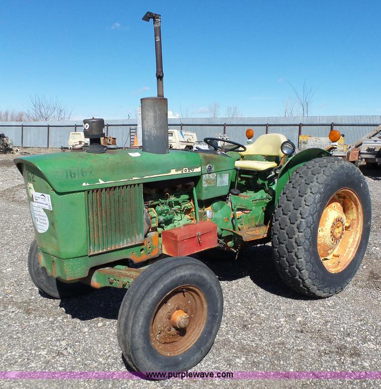 John Deere 301A tractor Item L5609