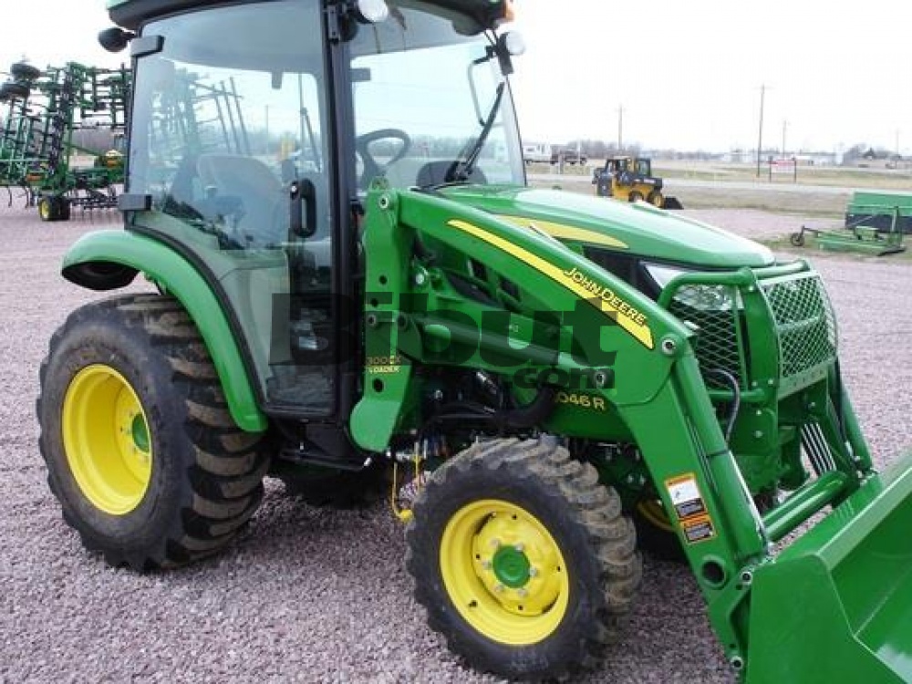 Tracteur agricole - John Deere - John Deere 3046R (Ref. 20150406 ...