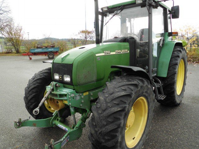 ... -Süd :: Second-hand machine John Deere 3310 A Tractor - sold
