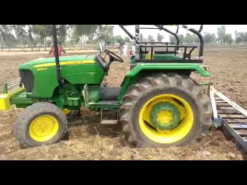 John Deere 5050D cultivation - YouTube