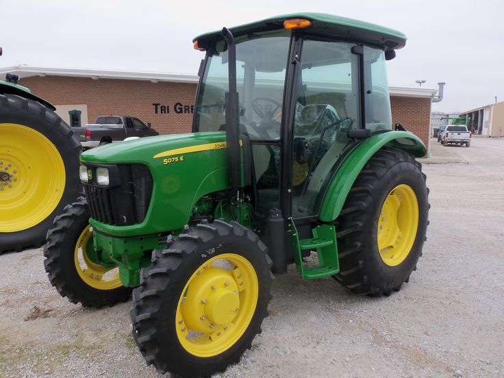 John Deere 5075E Cab tractor | A FARMERS TOY | Pinterest