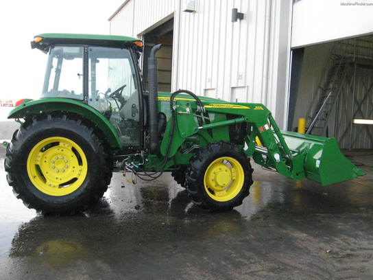 2013 John Deere 5085E Tractors - Utility (40-100hp) - John Deere ...