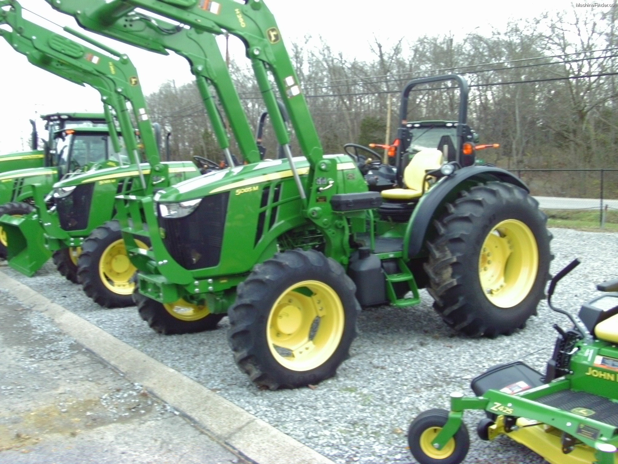 2014 John Deere 5085M Tractors - Utility (40-100hp) - John Deere ...