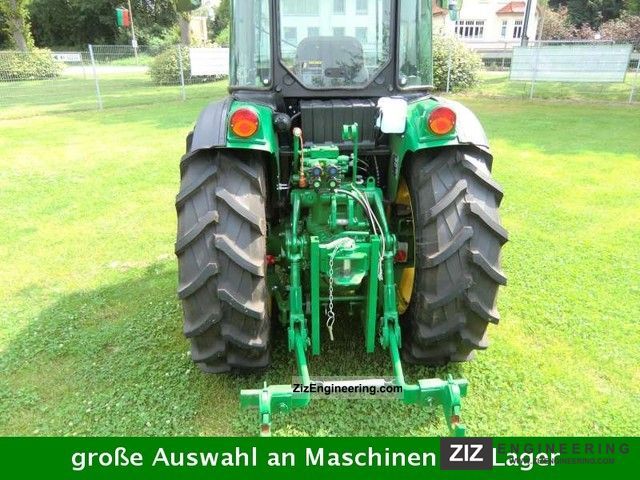 2011 John Deere 5090GV Agricultural vehicle Tractor photo 1