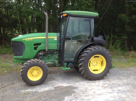 John Deere 5093EN Tractors - Utility (40-100hp) - John Deere ...