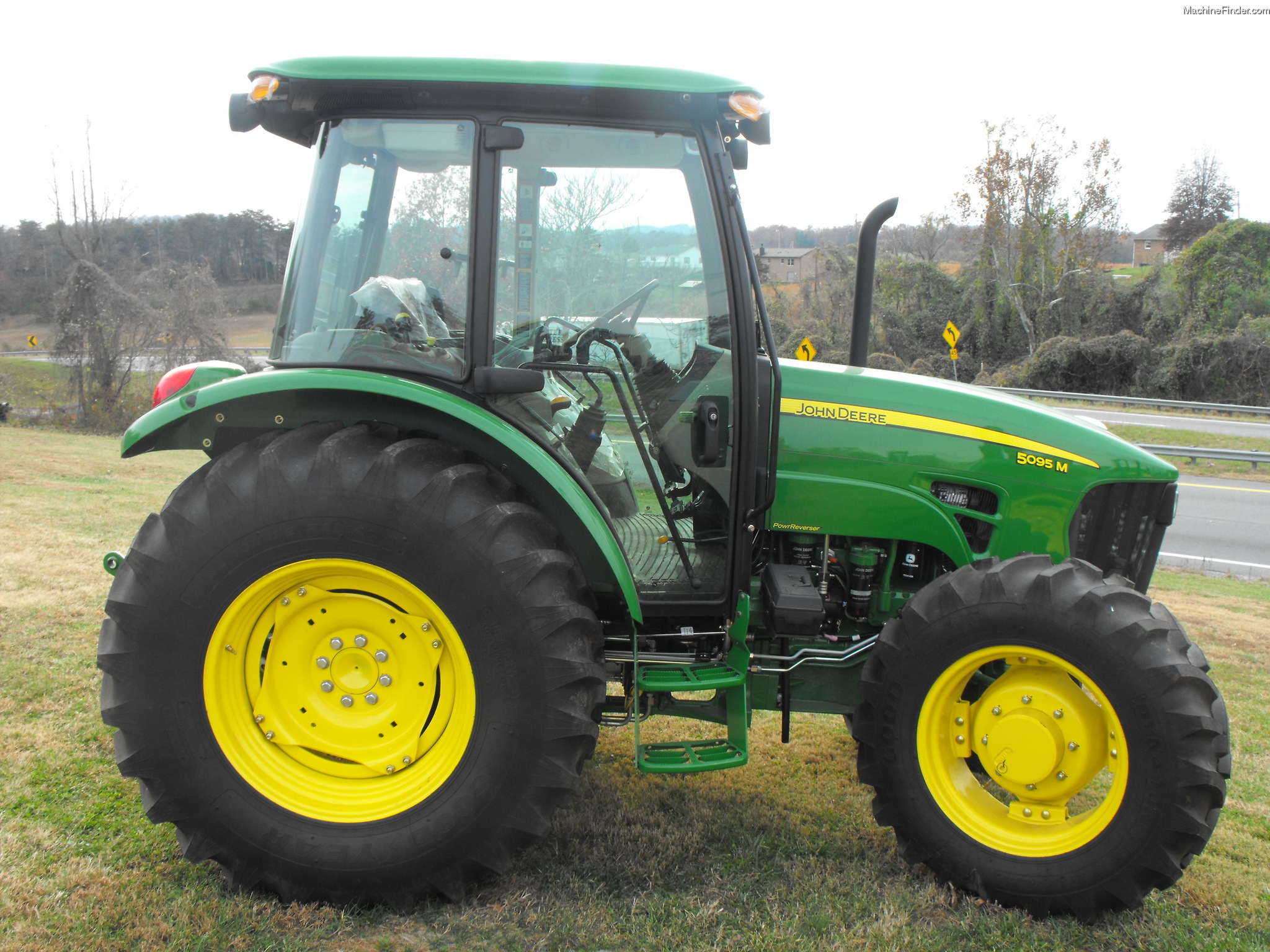 2011 John Deere 5095M Tractors - Utility (40-100hp) - John Deere ...