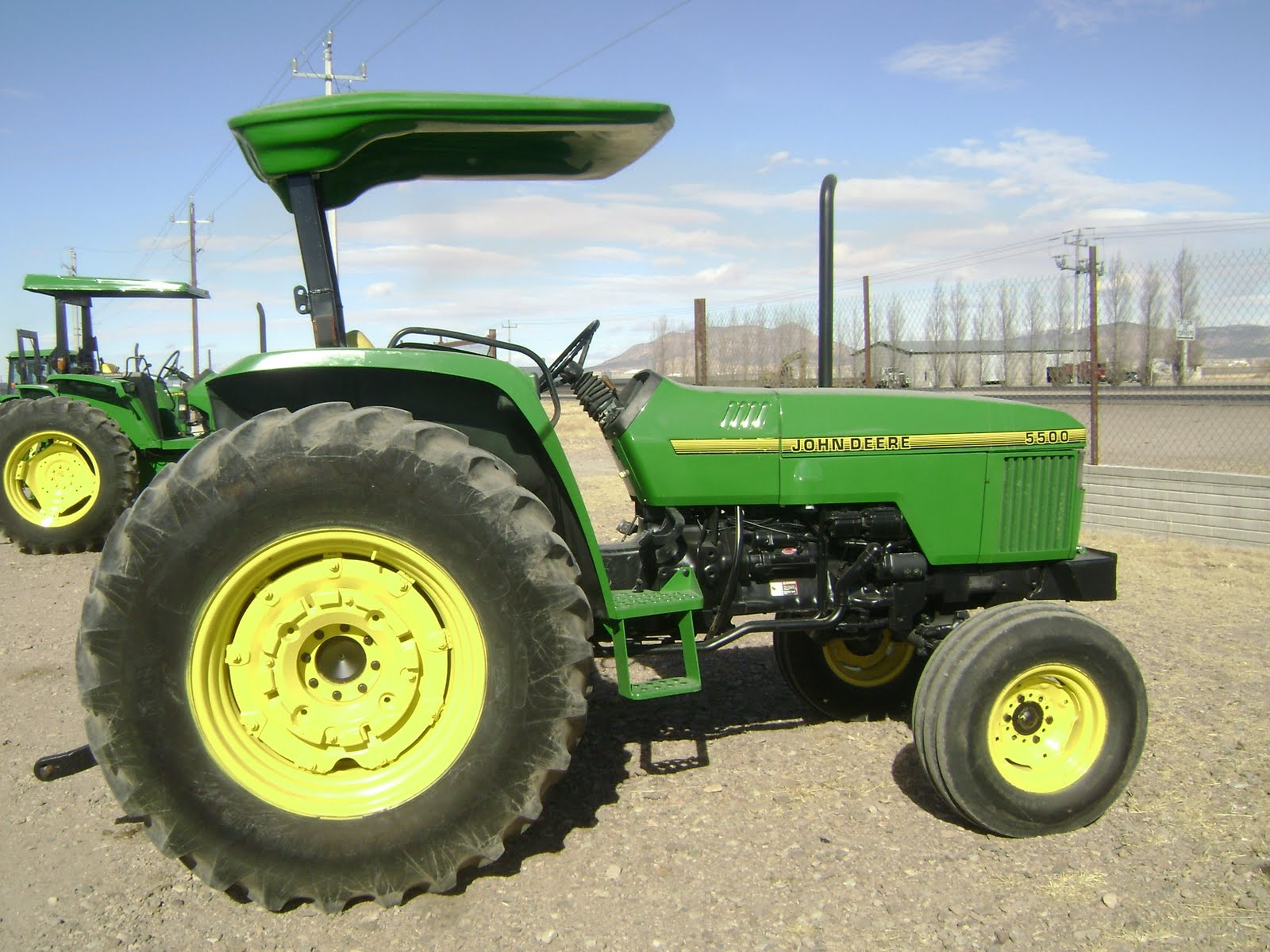 John Deere 5500 Tractor submited images.