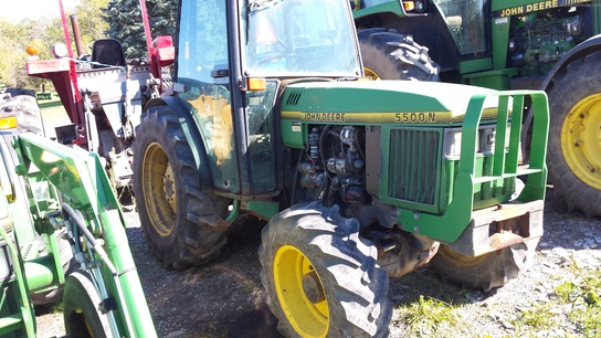 1996 John Deere 5520N Utility Tractor