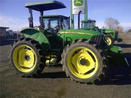 Equipment Shipping John Deere 5525 high crop to Middle Granville