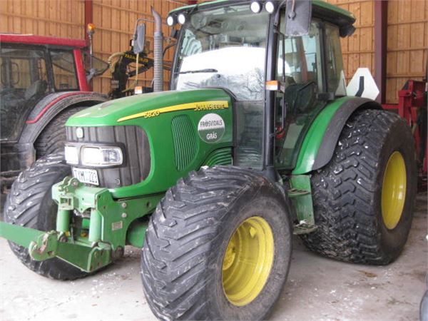 Used John Deere 5820 tractors Year: 2003 Price: $27,196 for sale ...
