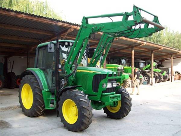 Used John Deere 6220 gyári homlokrakóval tractors Year: 2004 Price ...