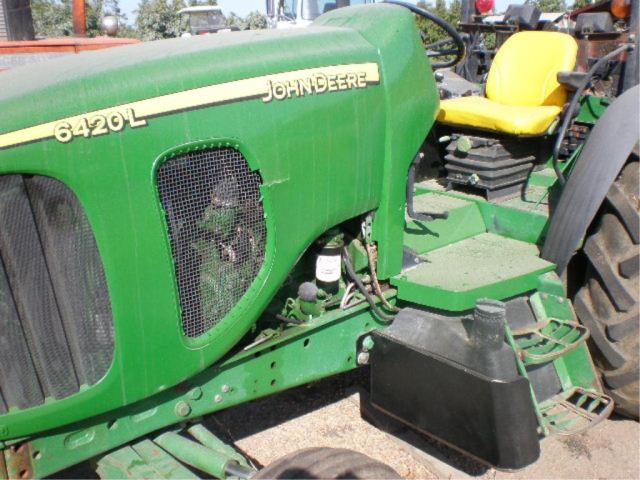 Lot # : 562 - OFF-SITE - John Deere 6420L Wheel Tractor