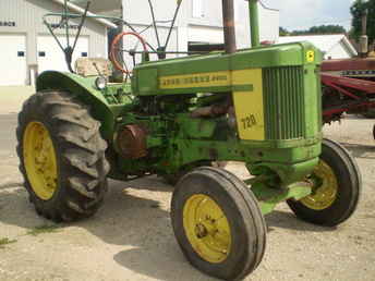 Used Farm Tractors for Sale: John Deere 720 Standard (2008-09-02 ...