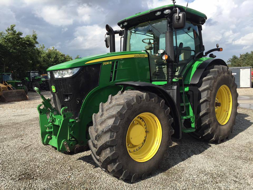 John Deere 7230R - Year: 2013 - Tractors - ID: 6B62DBFE - Mascus USA