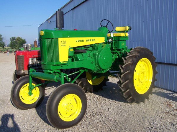 996: John Deere 730 Antique High Crop Tractor : Lot 996