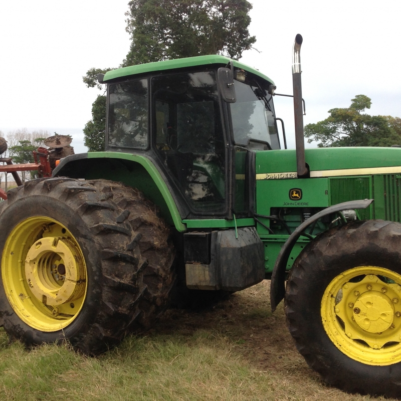 Home / Tractores / Tractor John Deere 7505