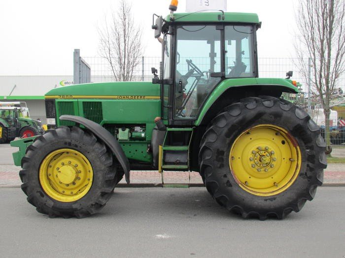 atc-trader.com :: Second-hand machine John Deere 7800 Tractor - sold
