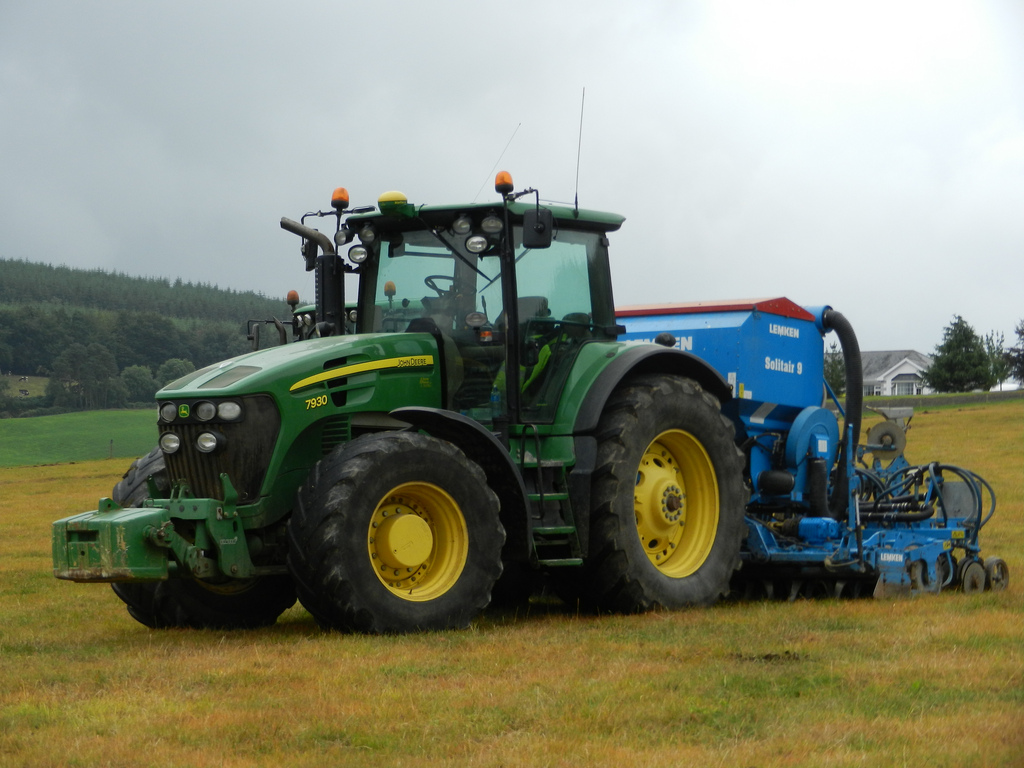 John Deere 7930 Tractor with a Lemken 9 Solitair Seed Dril… | Flickr