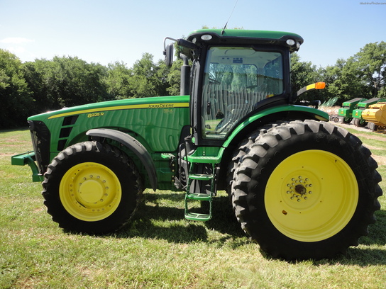 2010 John Deere 8225R Tractors - Row Crop (+100hp) - John Deere ...