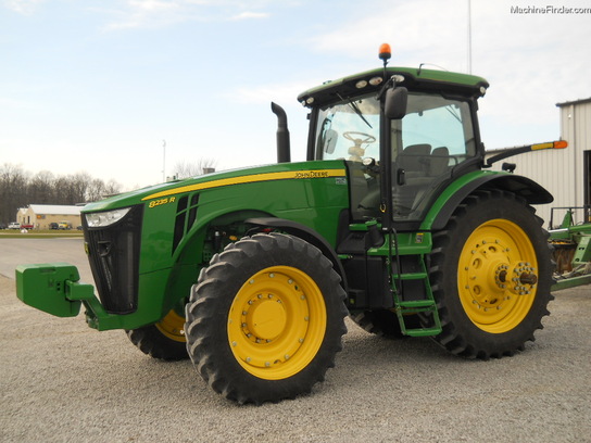 2011 John Deere 8235R Tractors - Row Crop (+100hp) - John Deere ...