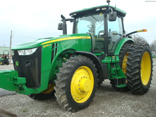 2012 John Deere 8235R Tractors - Row Crop (+100hp) - John Deere ...