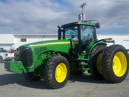 2005 John Deere 8320