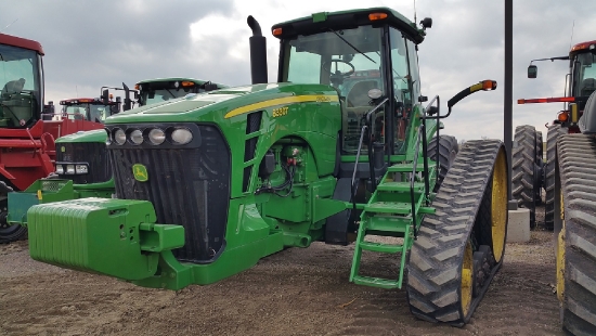 Photos of 2007 John Deere 8330T Tractor For Sale » Arnold's