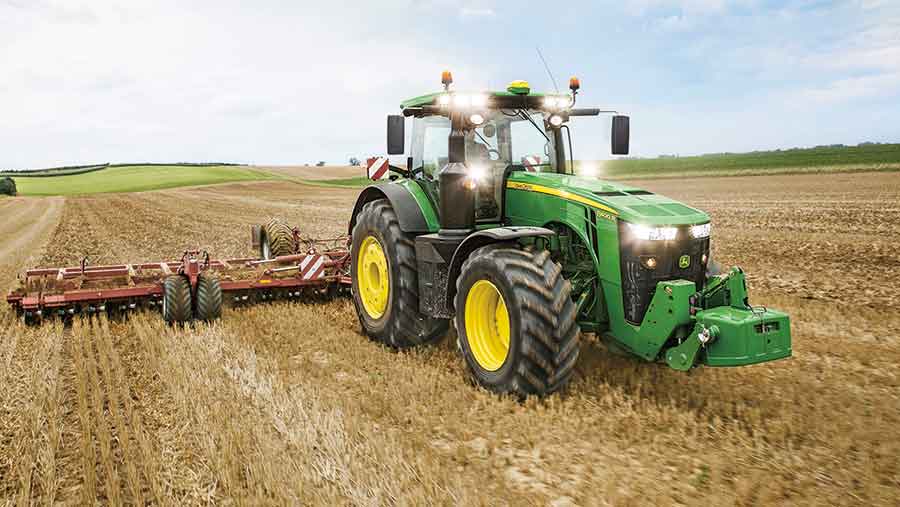 New 400hp John Deere 8R is brand's biggest ever standard tractor ...