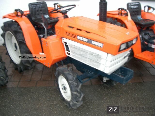 Kubota B1600 2011 Agricultural Tractor Photo and Specs