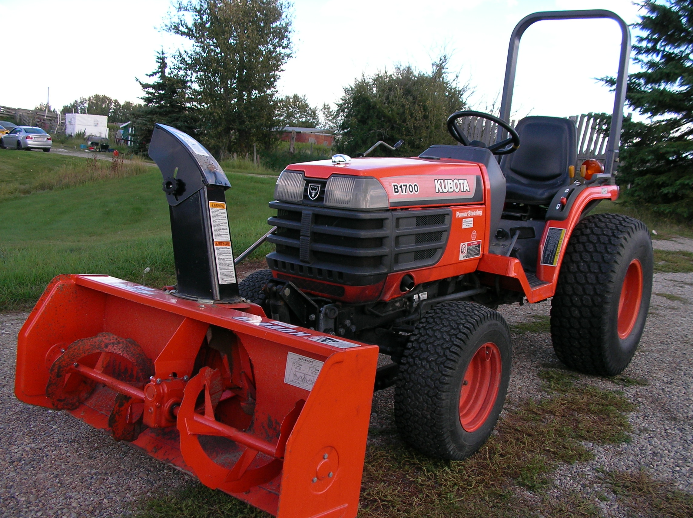 Good Used Tractors - SOLD # 929 Kubota B1700-4WD Diesel
