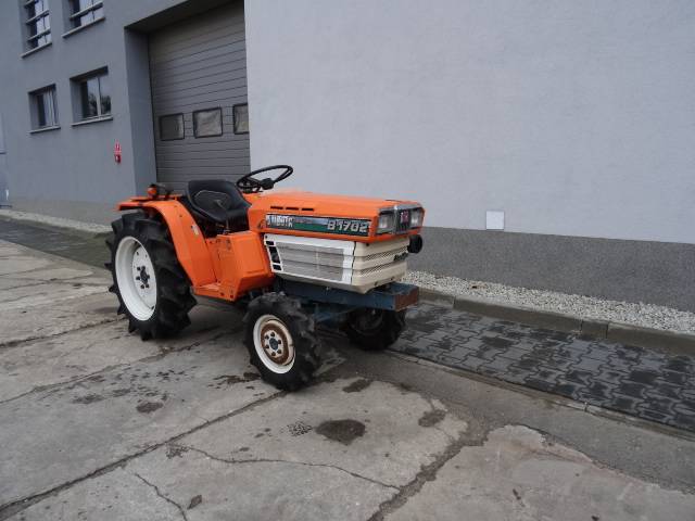Kubota B1702, 1990, Tractors