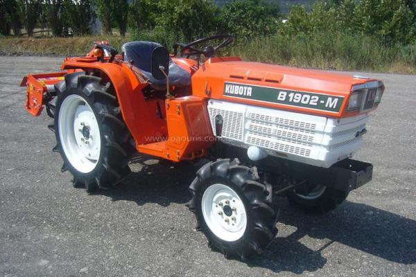 ... : Home » Comunal technics » Small tractors » Tractor Kubota B1902