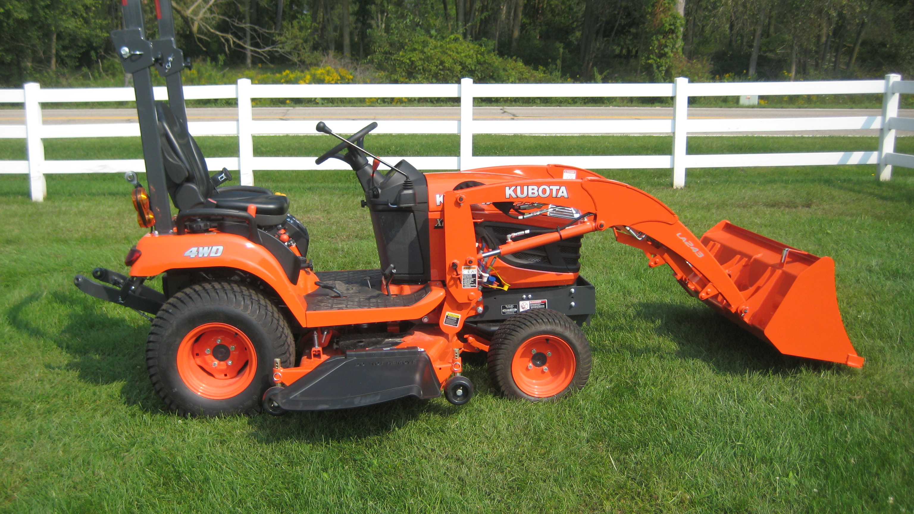 Kubota BX2670-1 Diesel Tractor in the Baltimore and Surrounding Areas