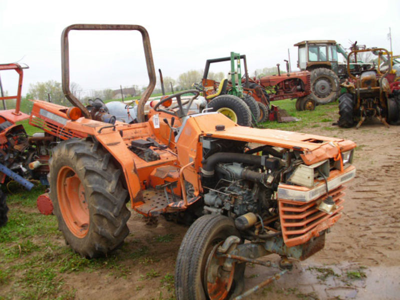 Kubota L2550 Dismantled Tractors for Sale | Fastline