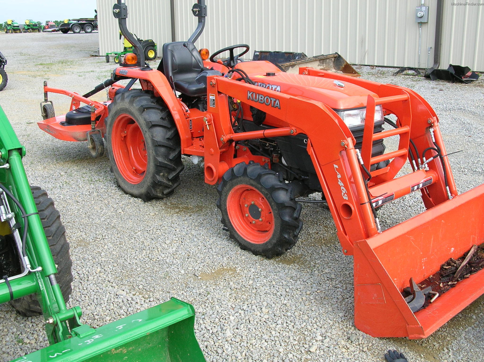 Kubota L2800 Tractors - Compact (1-40hp.) - John Deere MachineFinder