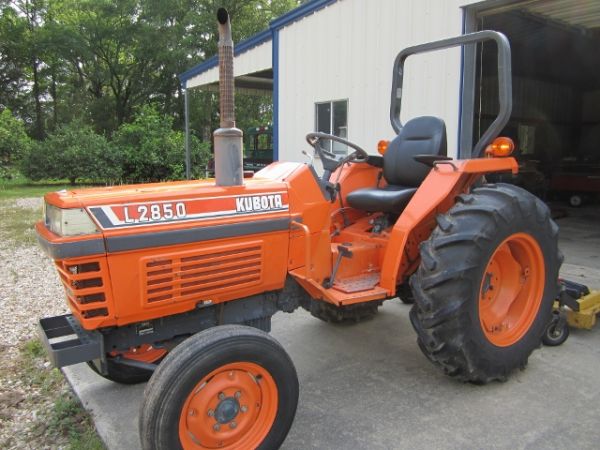 Expired - 2000 Kubota L2850 Farm Tractor For Sale in Louisiana - $ ...