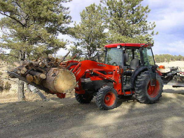 ronald65 has posted a new photo. Subject: Logging with Kubota L4630 ...
