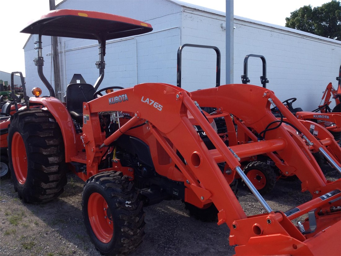 Kubota L4701 Standard L Series Diesel Tractor in the Baltimore and ...
