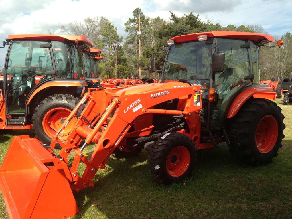 Kubota L5460 Grand L60 Series Diesel Tractor in the Baltimore and ...