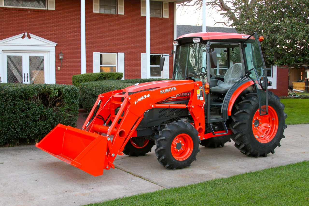 Details about Kubota Grand L5740 HST Cab and Loader 4X4