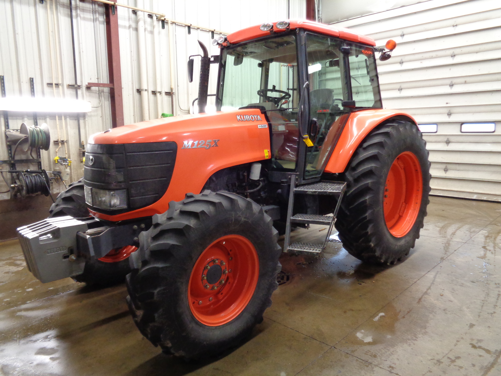 Kubota M125X Utility Tractors for Sale | [40728]