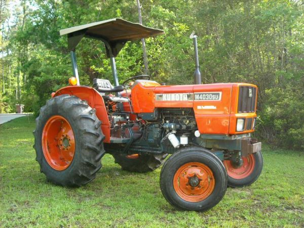 Kubota M4030SU Tractor - Louisiana Sportsman Classifieds