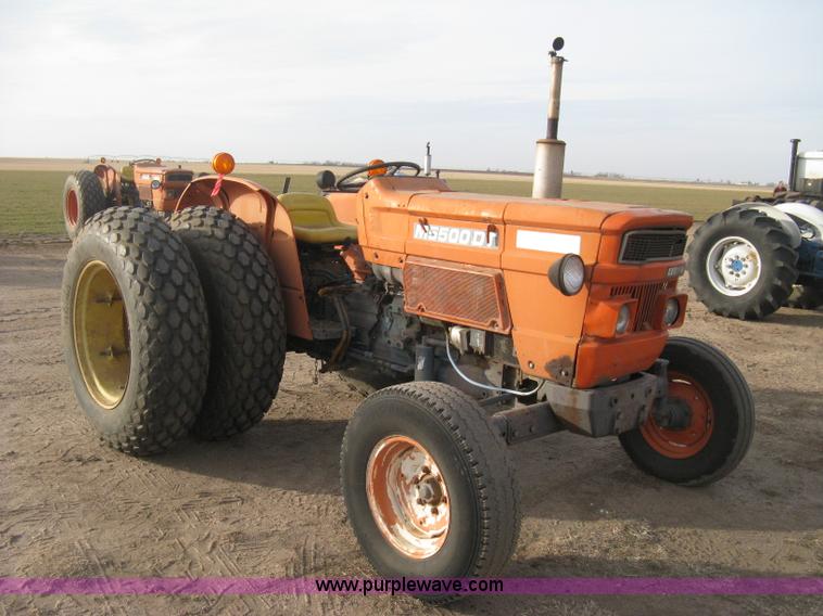 Kubota M5500 DT tractor | no-reserve auction on Wednesday, February 27 ...
