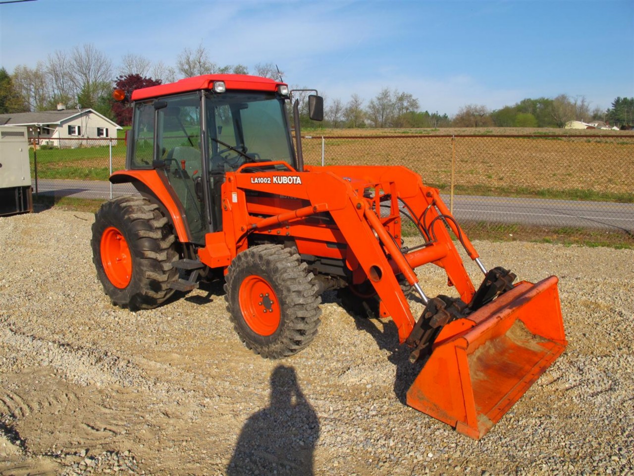 KUBOTA M5700 4X4 TRACTOR WITH CAB AND LOADER, NICE, 500 HOURS | eBay