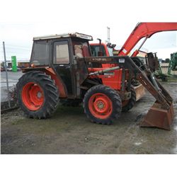KUBOTA M6030 4WD TRACTOR WITH F.E.L.