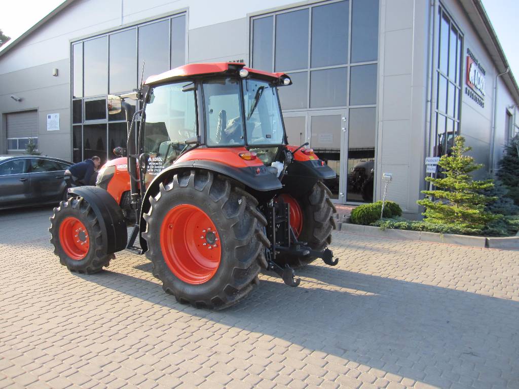 Kubota M6060, 2014, Tractors