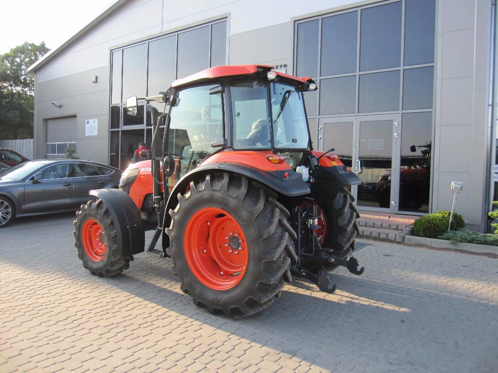 Kubota M7060, 2014, Tractors