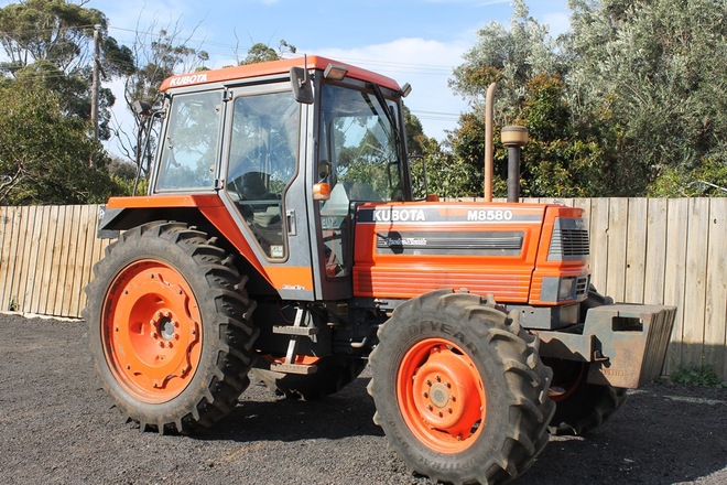 Tractor Kubota M8580 | Machinery & Equipment - Tractors For